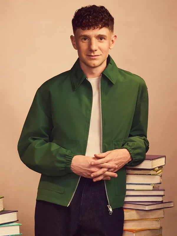 Abbott-Elementary-S05-Chris-Perfetti-Green-Jacket