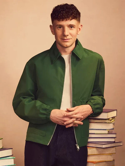 Abbott-Elementary-S05-Chris-Perfetti-Green-Jacket