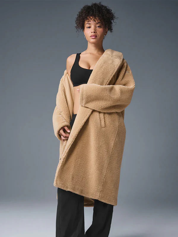 Alo-Yoga-Oversized-Sherpa-Trench-Coat