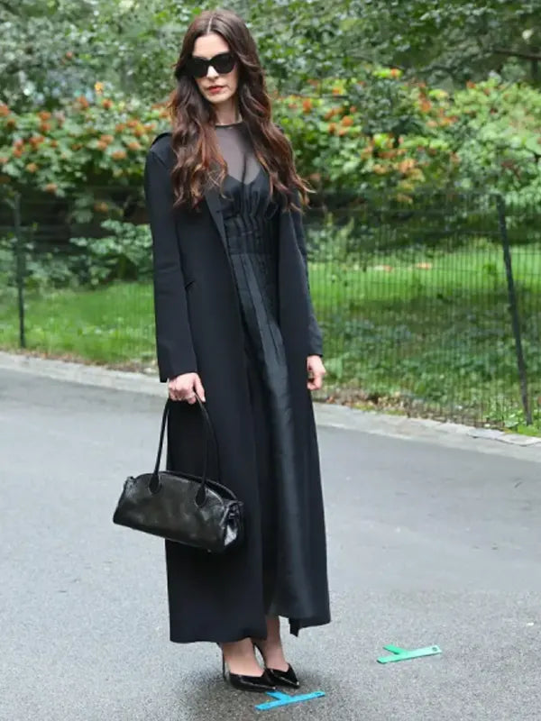 Anne Hathaway The Devil Wears Prada 2 Black Long Coat