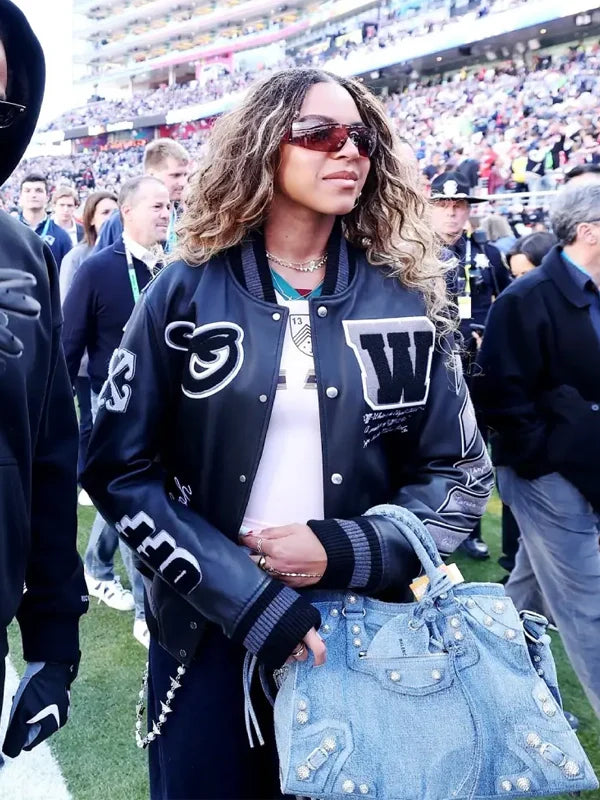 Blue-Ivy-Super-Bowl-Jacket