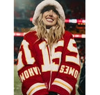 Chiefs-Dolphins-Game-Brittany-Mahomes-Kristin-Juszczyk-Chiefs-Jacket