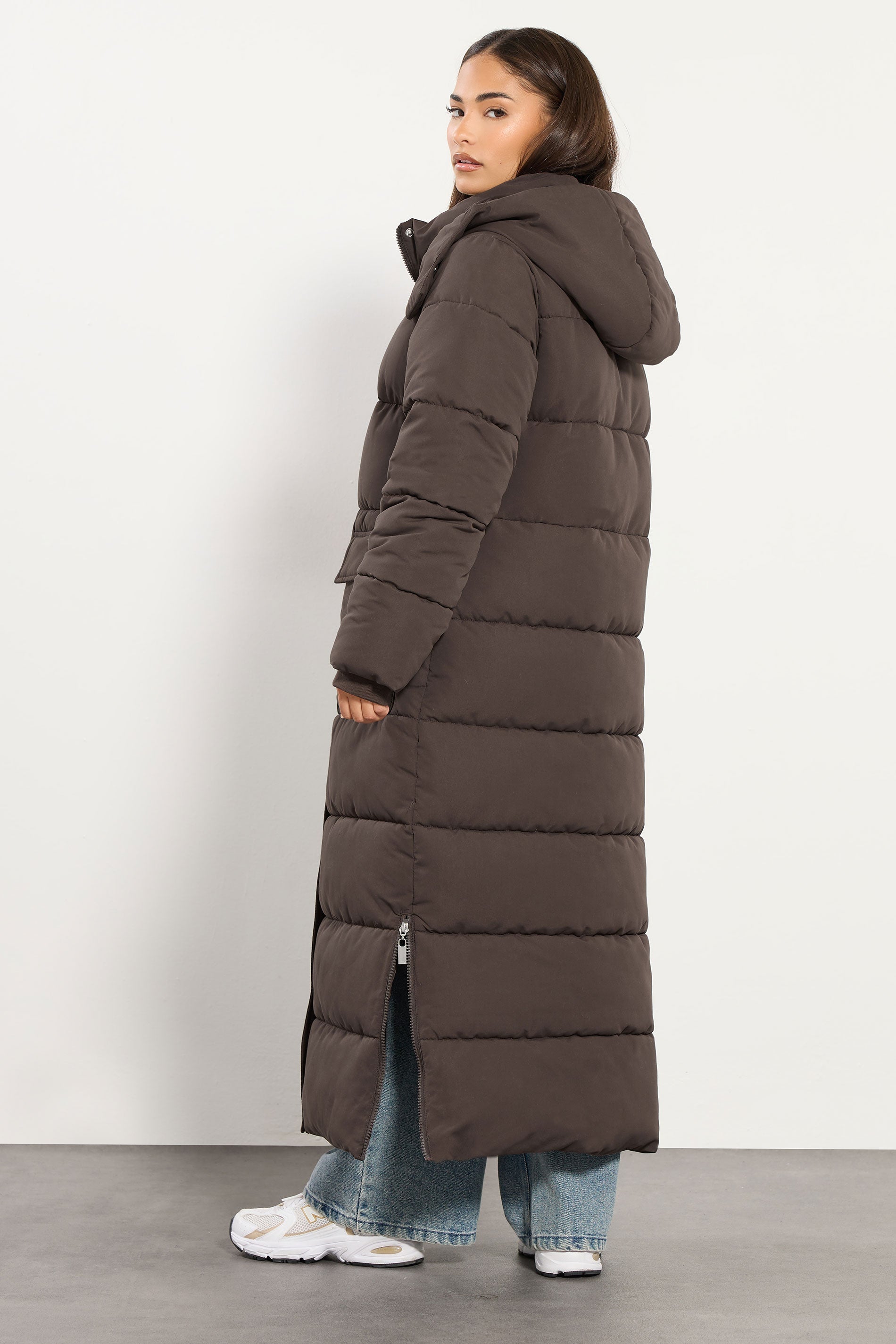 Cozy brown women's coat