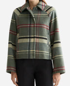 D���Arcy Carden Wild Vacation Rentals Jacket