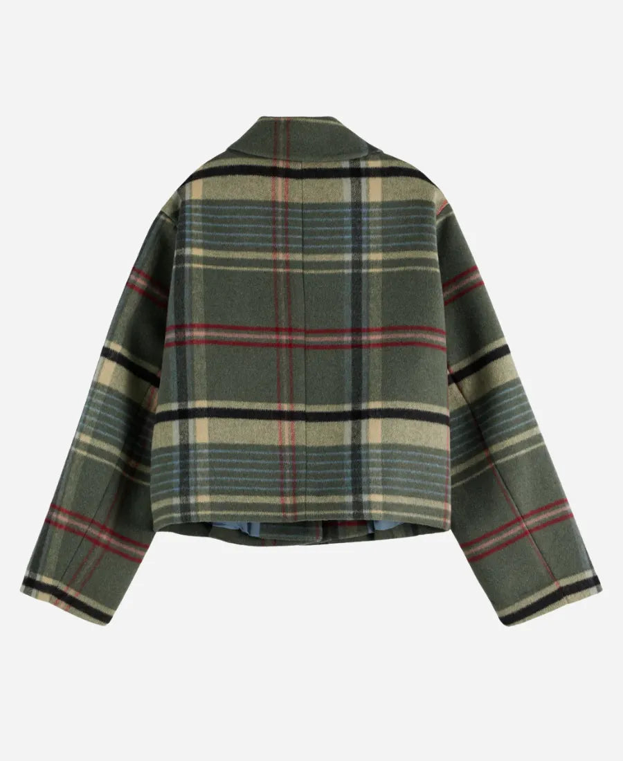 D���Arcy Carden Wild Vacation Rentals Jacket