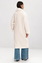 Elegant wool long coat