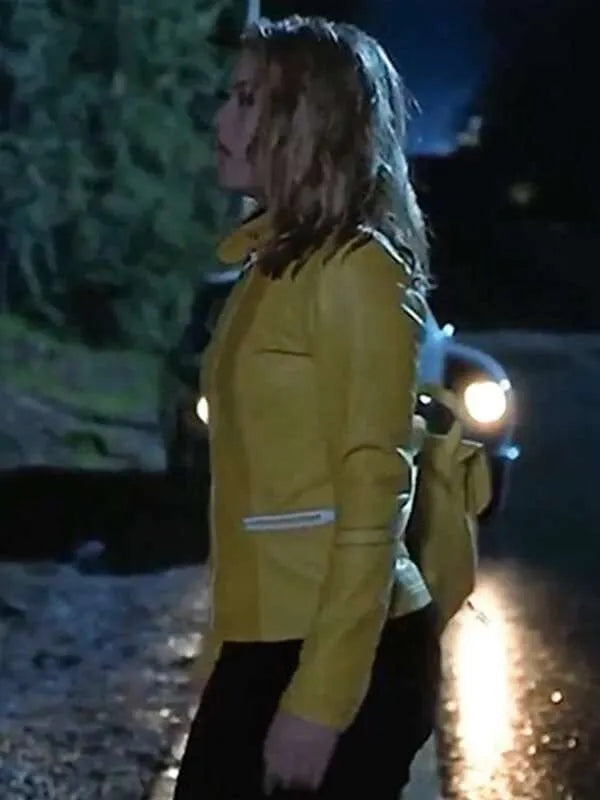 Alicia Silverstone Excess Baggage Leather Jacket