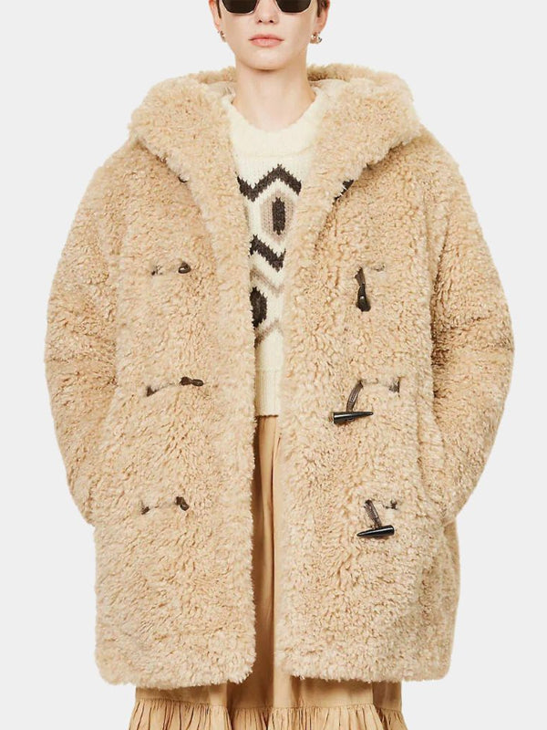 Emily-In-Paris-S04-Lily-Coat