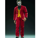 Joker-Joaquin-Phoenix-Suit
