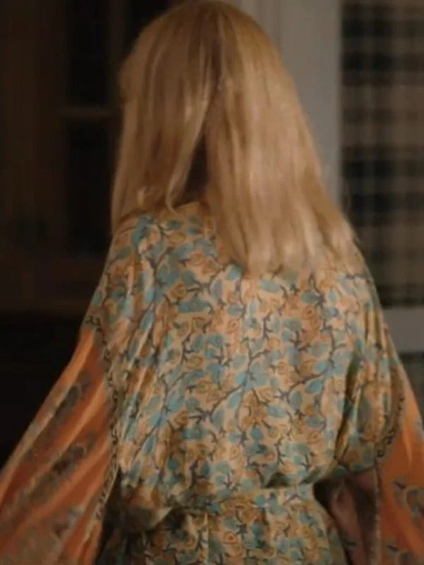 Kelly-Reilly-TV-Series-Yellowstone-Season-5-Beth-Dutton-Maxi-Robe
