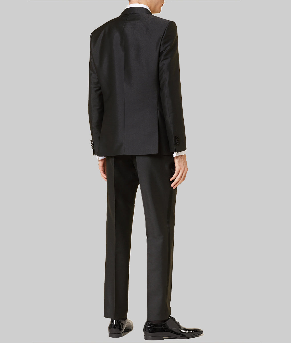Kevin-Hart-Mark-Twain-Prize-Suit