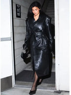 Kylie-Jenner-Trench-Coat