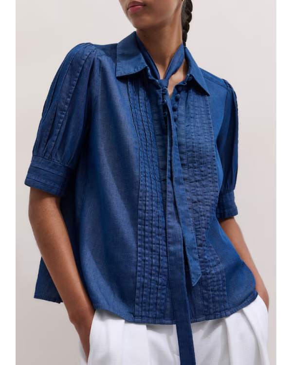 Leanne S02 Leanne Murphy Pleated Chambray Top