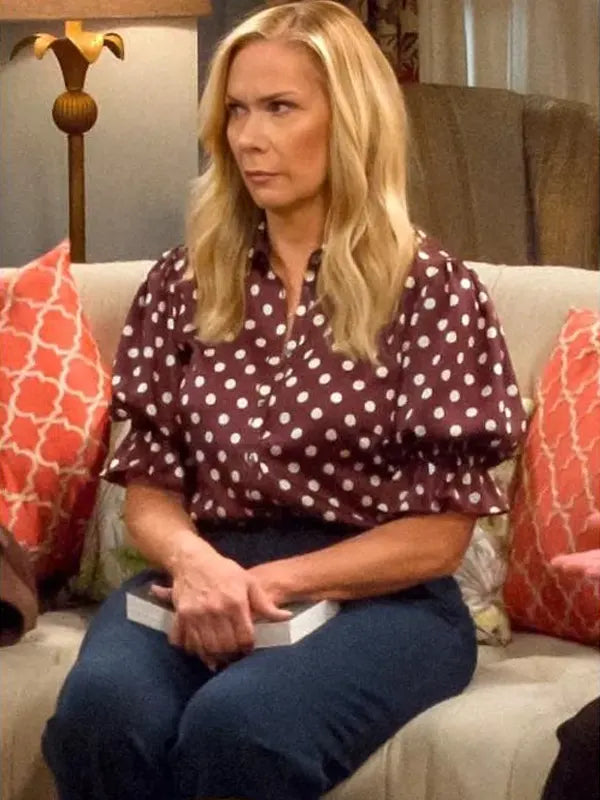 Leanne S02 Leanne Morgan Polka Dot Puff-Sleeve Top