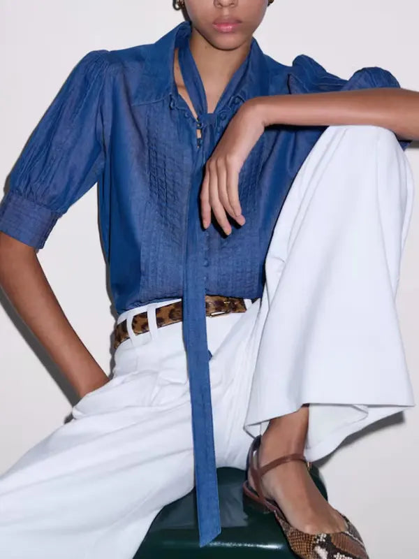 Leanne S02 Leanne Murphy Pleated Chambray Top