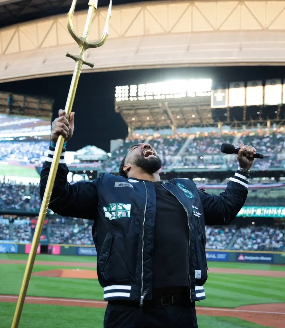Leonard-Williams-New-Era-x-Alpha-Industries-Seattle-Mariners-Navy-Full-Zip-Bomber-Jacket