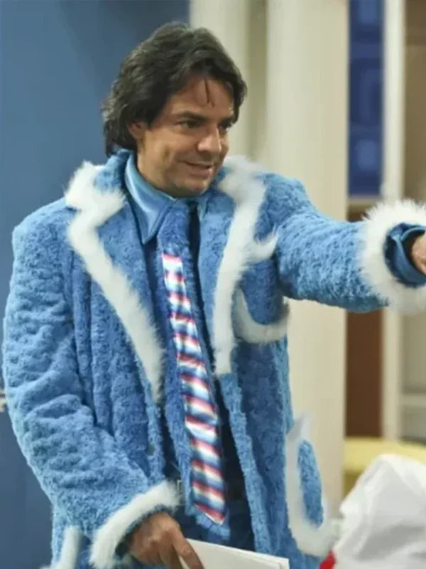 Ludovico-P.-Luche-Familia-Baby-Blue-Fur-Coat