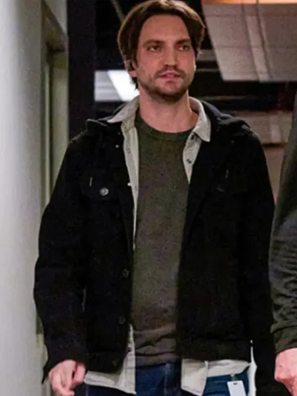 Memory-of-a-Killer-S01-Richard-Harmon-Black-Jacket