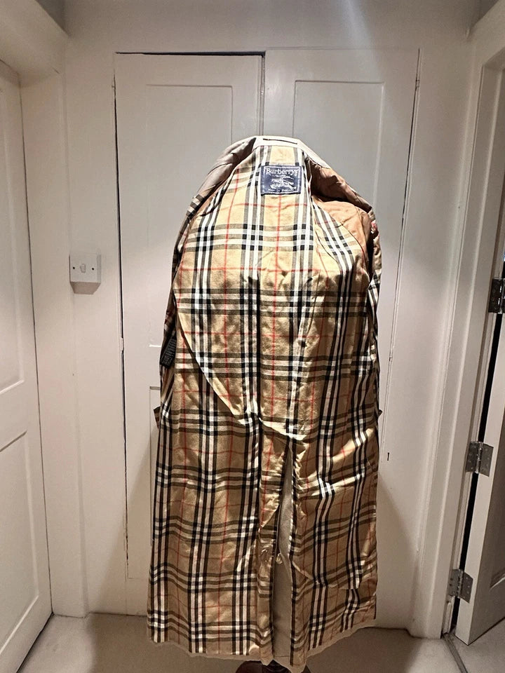 Modern look Burberry
