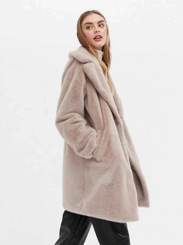 New-Look-Mink-Faux-Fur-Coat-Side-View
