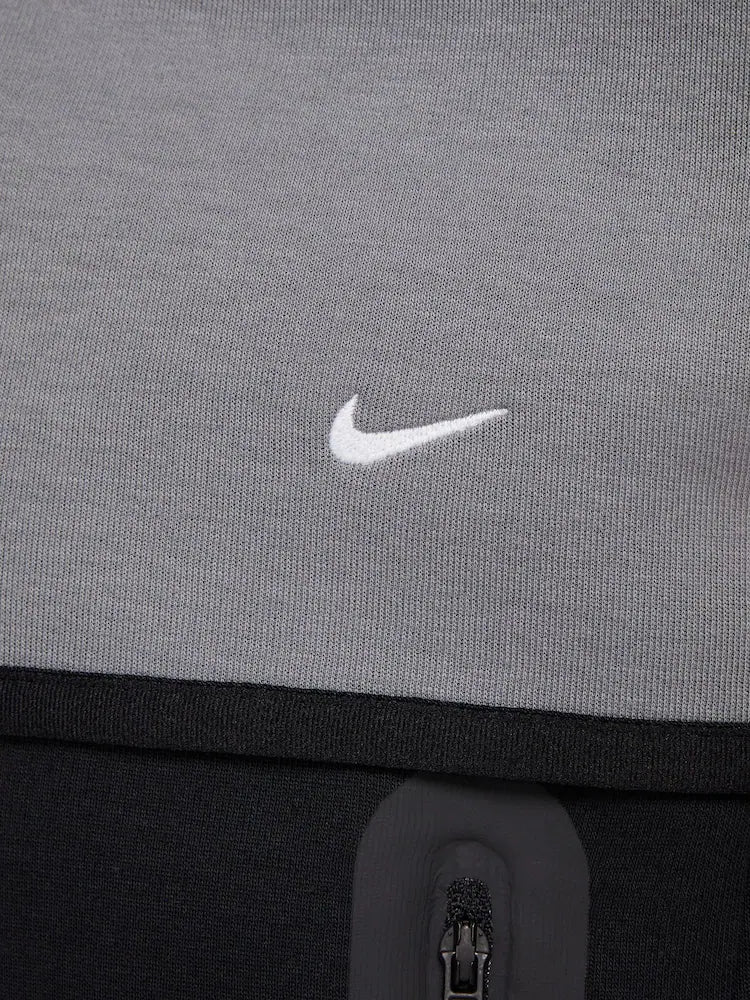 Nike running jacket black and grey
