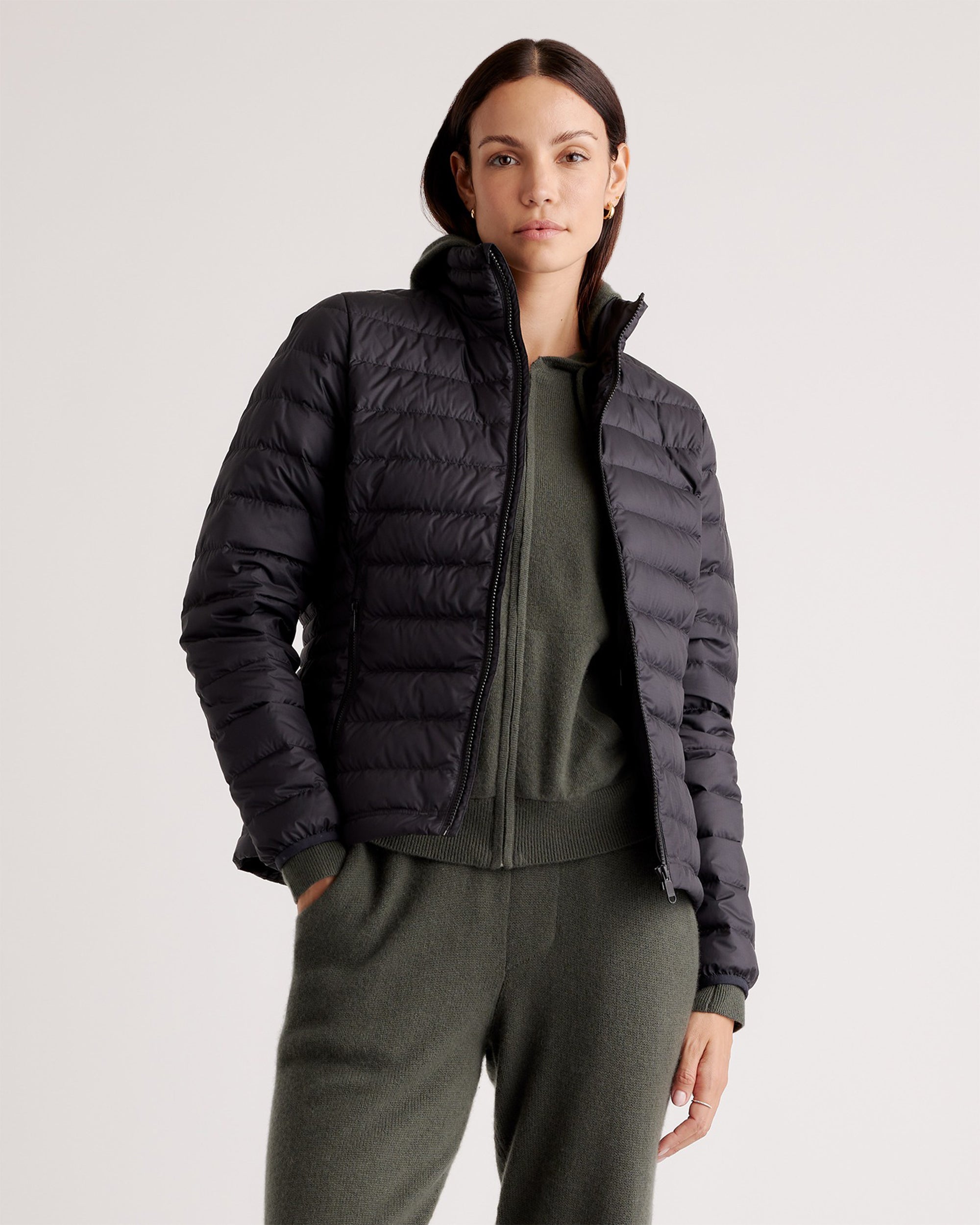 Packable puffer jacket