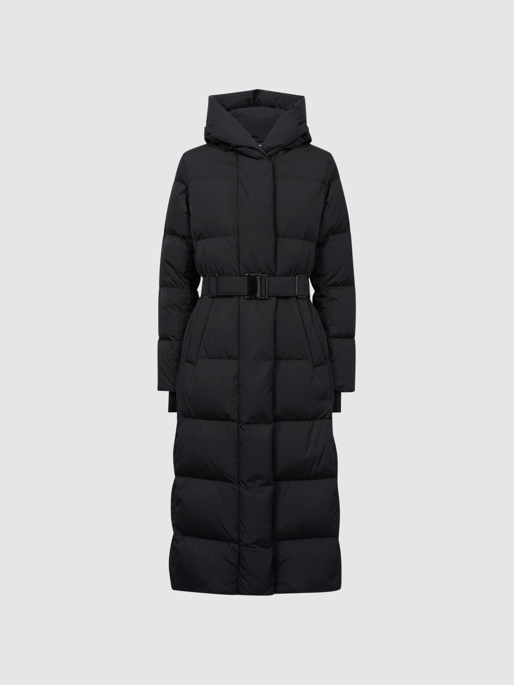 Stylish black puffer coat front
