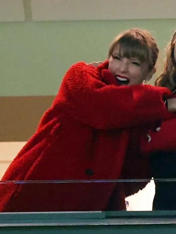 Taylor-Swift-Chiefs-Game-Day-Red-Teddy-Coat