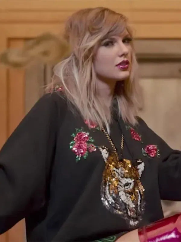 Taylor-Swift-Tiger-Print-Hoodie