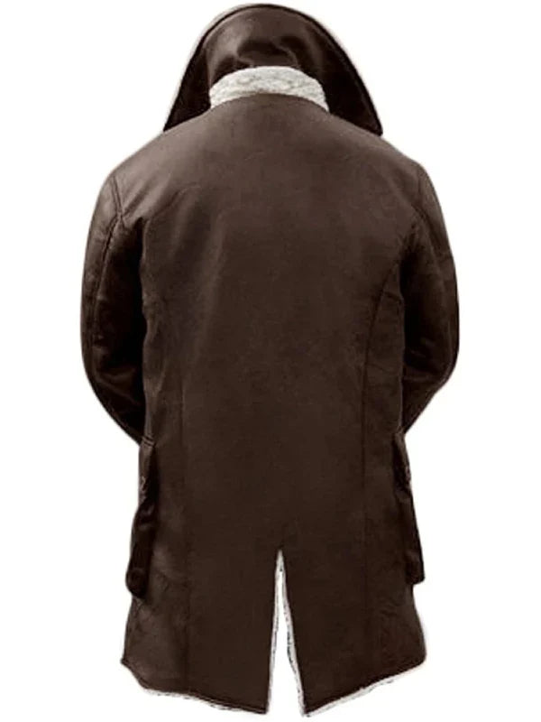 The-Dark-Knight-Rises-Tom-Hardy-Bane-Coat