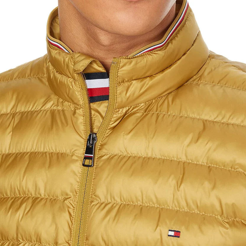 Tommy Hilfiger Men's Lightweight Packable Puffer Vest