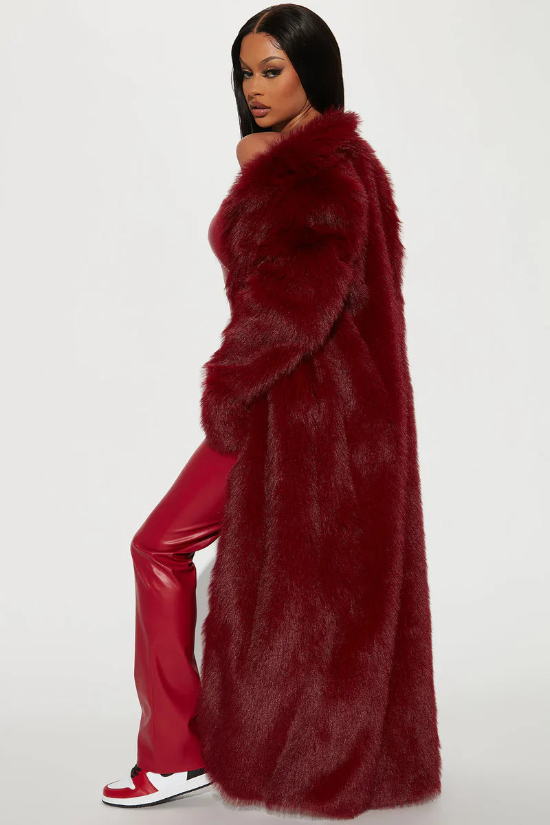 Womens-Fashion-Nova-It-Girl-Faux-Fur-Coat-Burgundy
