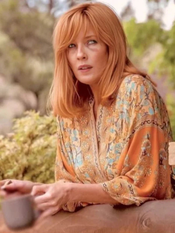 Yellowstone-S5-Kelly-Reilly-Floral-Robe