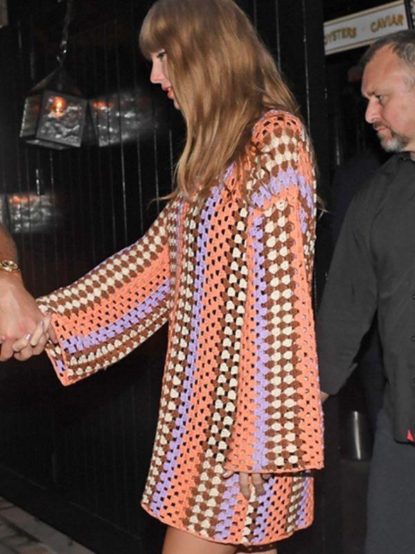 Taylor-Swift-Crochet-Colorful-Mini-Dress