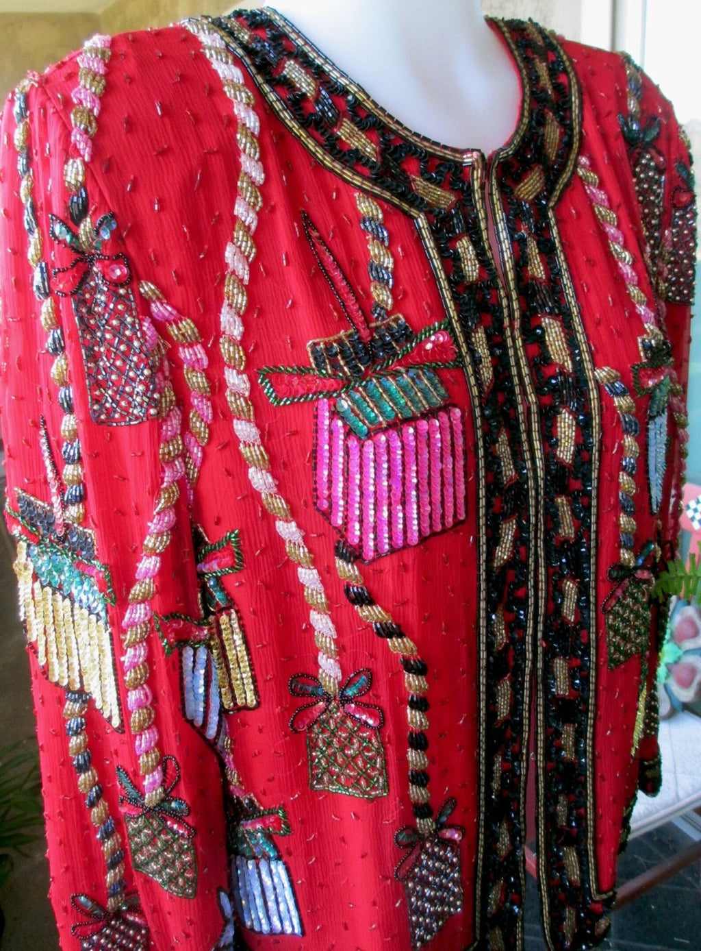 Scala Sequin Jacket Presents Christmas