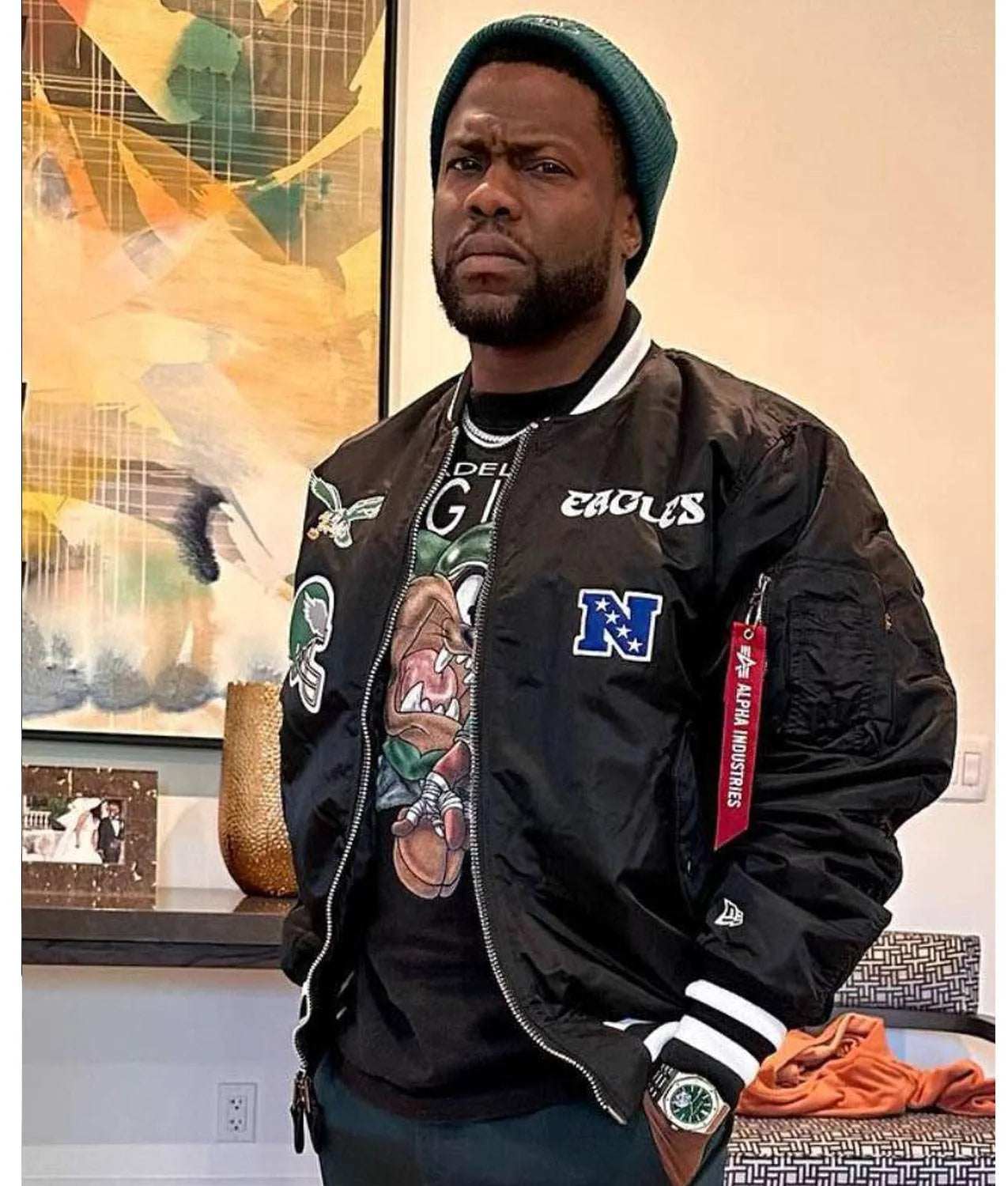 kevin-hart-philadelphia-eagles-jacket