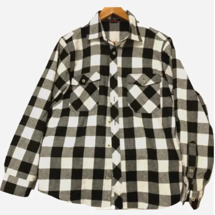 Michael-Keaton-Movie-Beetlejuice-Beetlejuice-2024-Checkered-Shirt